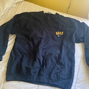Size large Nike crewneck